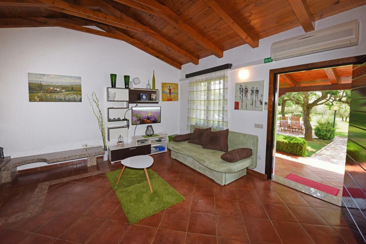 Holiday Home Sergo Porec Exterior photo