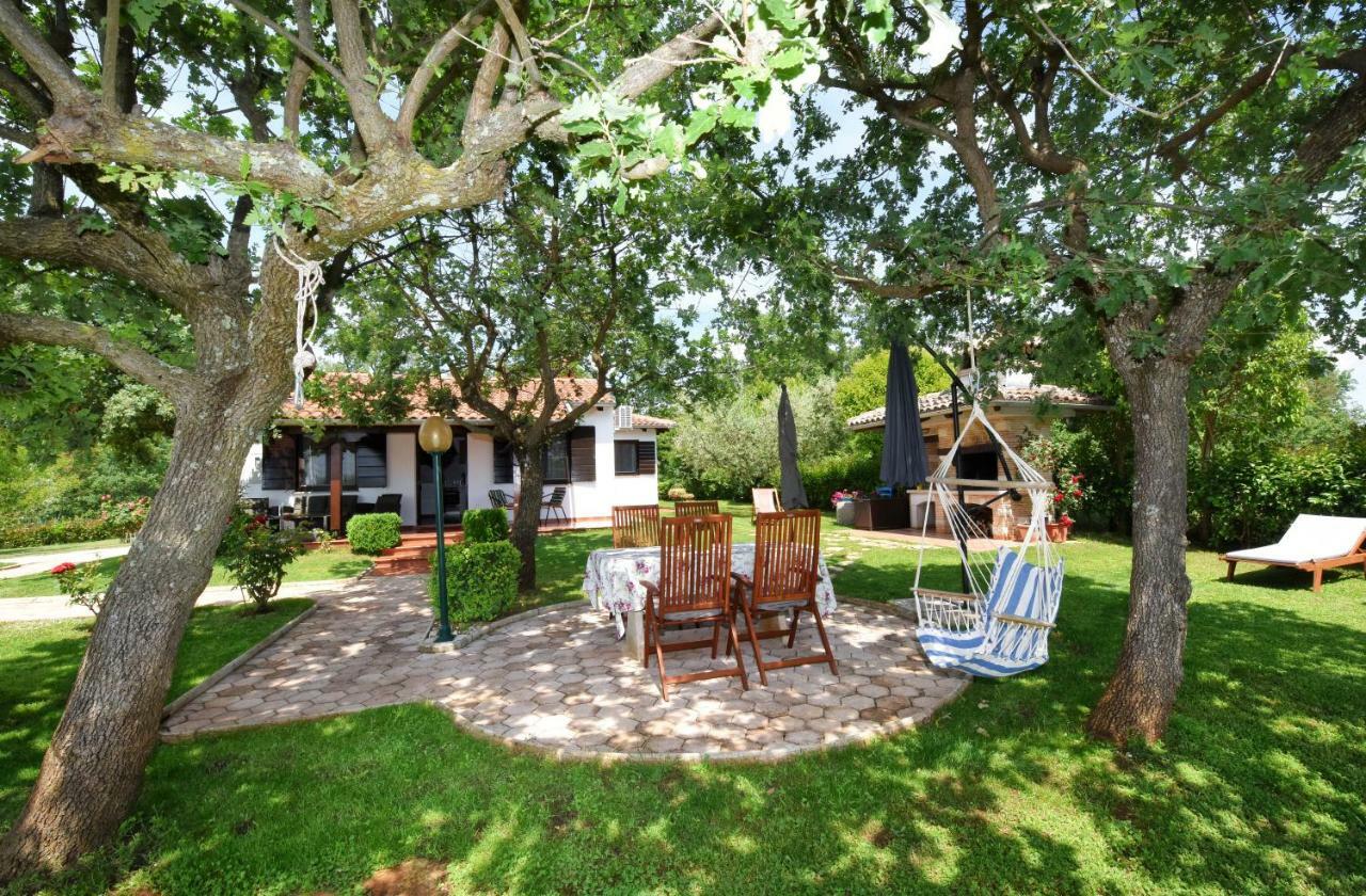 Holiday Home Sergo Porec Exterior photo