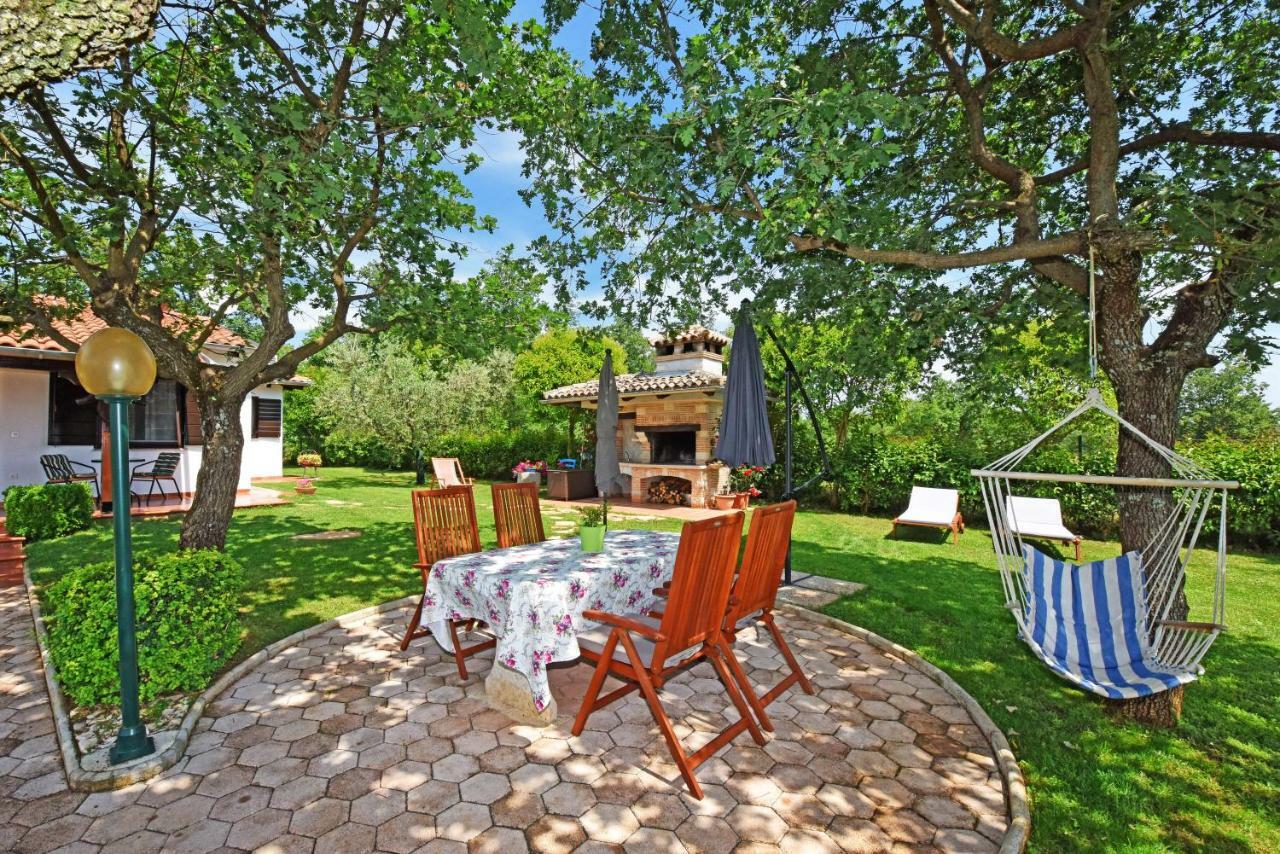 Holiday Home Sergo Porec Exterior photo